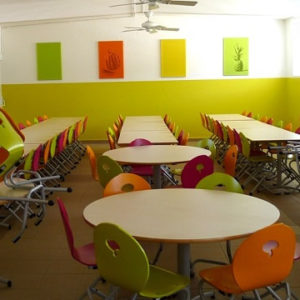 M149 TABLES IVRY, M313 CHAISES 2T3M & M403 PANNEAUX ACOUSTIQUES - ST MARTIN