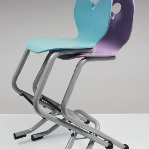 M313 CHAISES SURELEVEES
