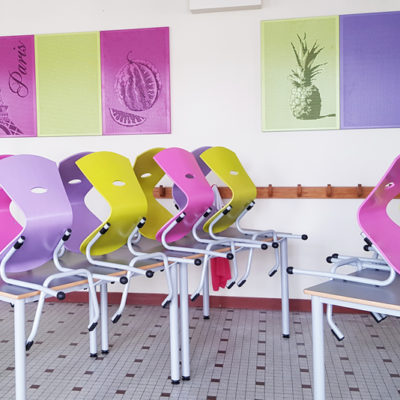 M149 TABLES IVRY, M313 CHAISES TRIANGOLO & M403 PANNEAUX ACOUSTIQUES - ST MICHEL EN LHERM (85)