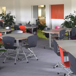 M341 TABLES SULLY & M313 CHAISES TRIANGOLO - ST NAZAIRE