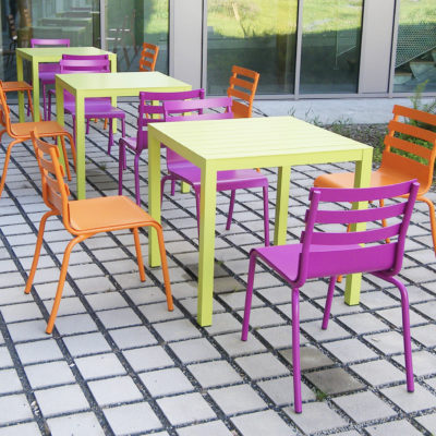 M395 CHAISES & TABLES PATIO - CLISSON (44)