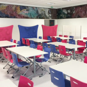 M341 TABLES SULLY, M313 CHAISES ZOOM & M399 CLAUSTRAS INSONORISES - LA DURANTIERE (44)