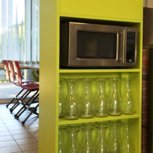 BUFFET MICRO ONDE ET CARAFE - ST NAZAIRE (44)